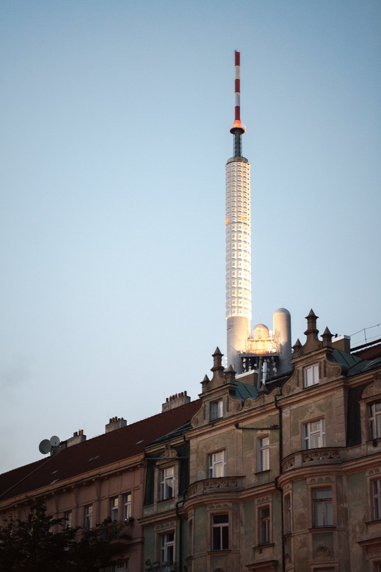 Prague_lighthousing-024